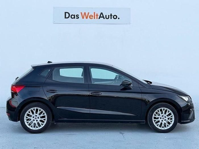 Usado Seat Ibiza FR 110 CV (80 kW) 2023 Negro Utilitario