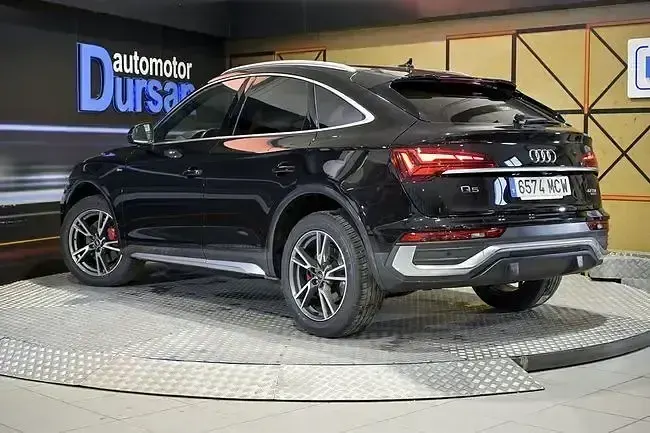 Usado Audi Q5 S-Line 204 CV (150 kW) 2022 Negro SUV