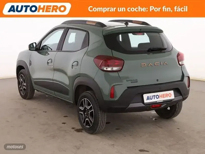 Usado Dacia Spring Extreme 47 kW (65 CV) 2023 Verde Utilitario