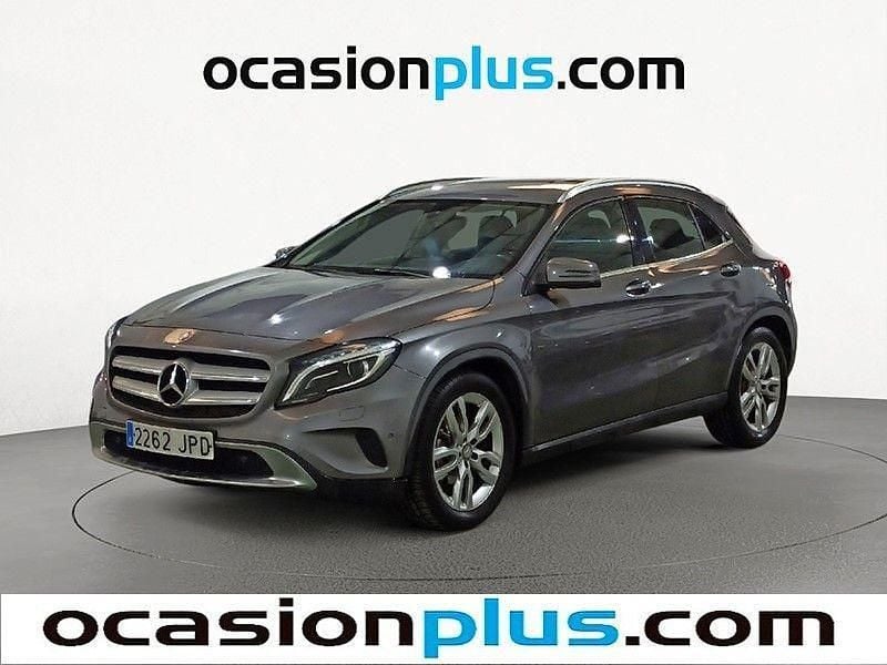 Gris Usado 2016 Mercedes GLA200 Style SUV | 17.750 € (Buen precio) - Imagen 1/4