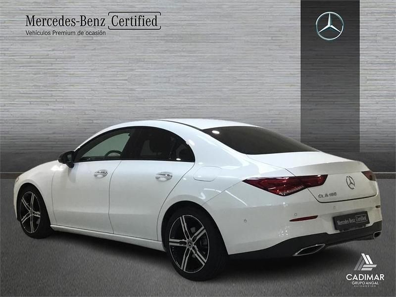 Usado Mercedes CLA180 136 CV (100 kW) 2022 Blanco Berlina