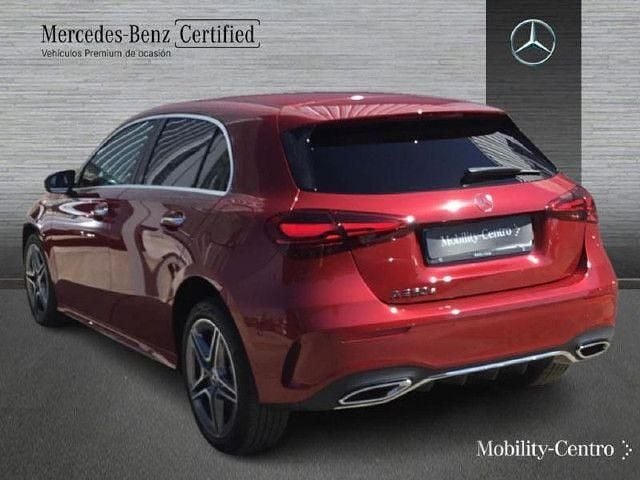 Usado Mercedes A250 AMG line 218 CV (160 kW) 2024 Manufaktur rojo patagonia Utilitario