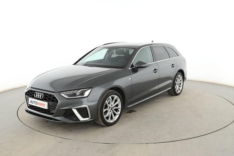 Usado Audi A4 S-Line 136 HP (100 kW) 2021 Cinzento Carrinha