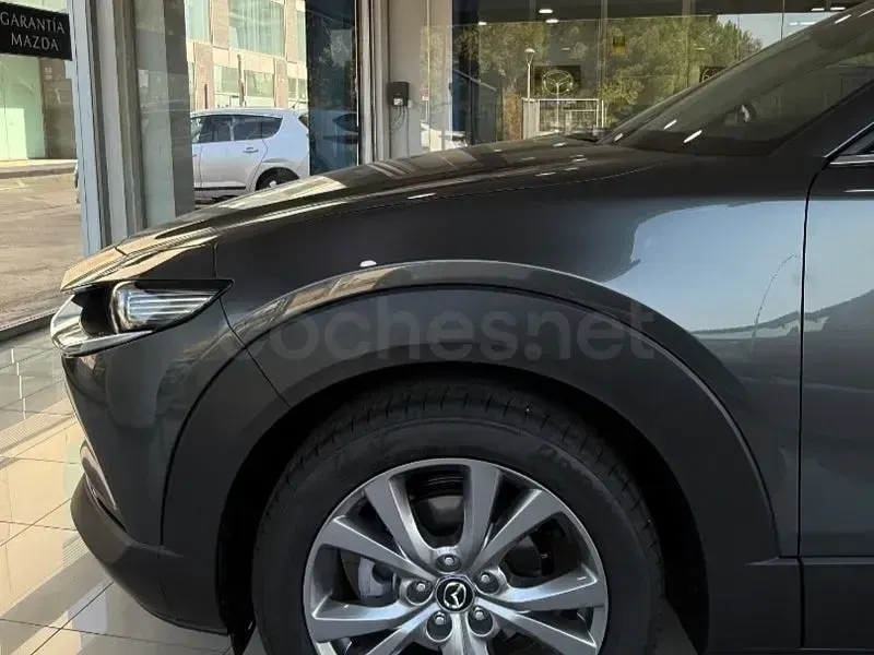 Nuevo Mazda CX-30 Center-Line 140 CV (102 kW) 2026 Gris / plata SUV
