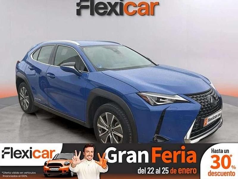 Azul Usado 2021 Lexus UX 300e Executive Line SUV | 17.990 € - Imagen 1/4