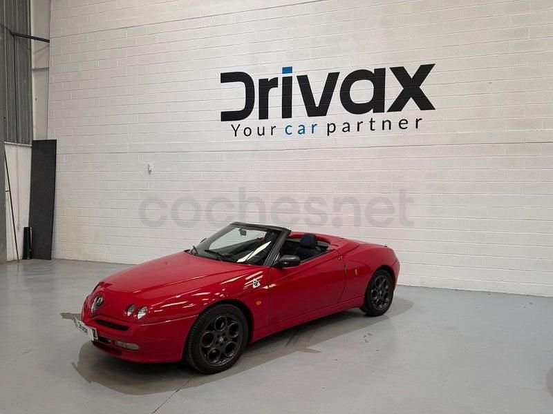Usado Alfa Romeo Spider 150 CV (110 kW) 1998 Rojo Descapotable