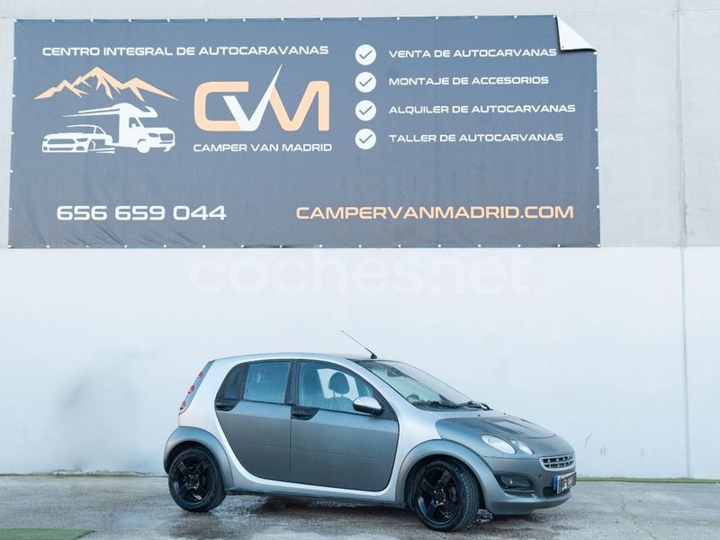 Gris / plata Usado 2004 Smart ForFour Passion Berlina | 4000 € - Imagen 1/4