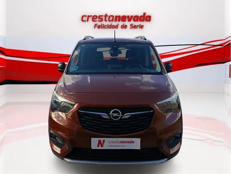 Usado Opel Combo Life Business 102 CV (75 kW) 2022