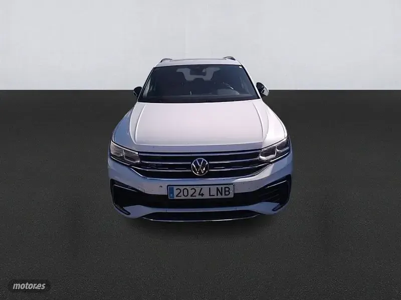 Usado VW Tiguan R-line 150 CV (110 kW) 2021 Blanco SUV