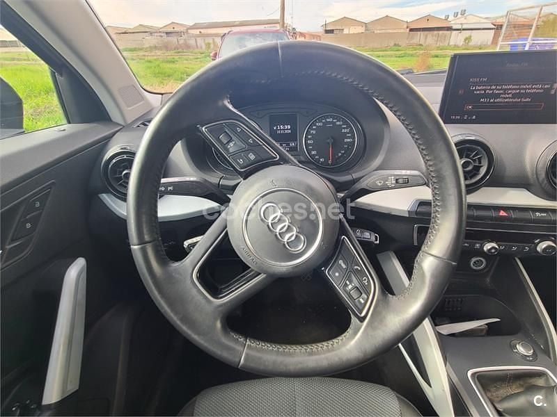 Usado Audi Q2 Sport 116 CV (85 kW) 2017 Negro SUV