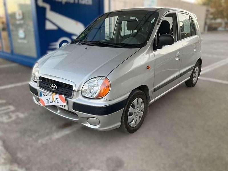 Gris Usado 2001 Hyundai Atos GLS Utilitario | 2190 € (Precio justo) - Imagen 1/4