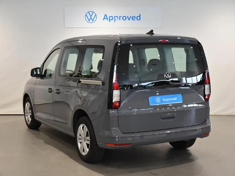Usado VW Caddy 102 CV (75 kW) 2025 Blanco Monovolumen