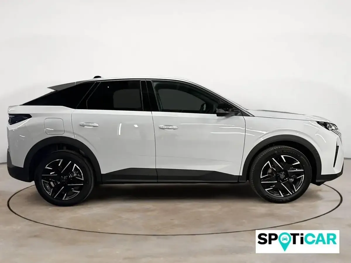Usado Peugeot 3008 Allure 145 CV (106 kW) 2025 Blanco SUV