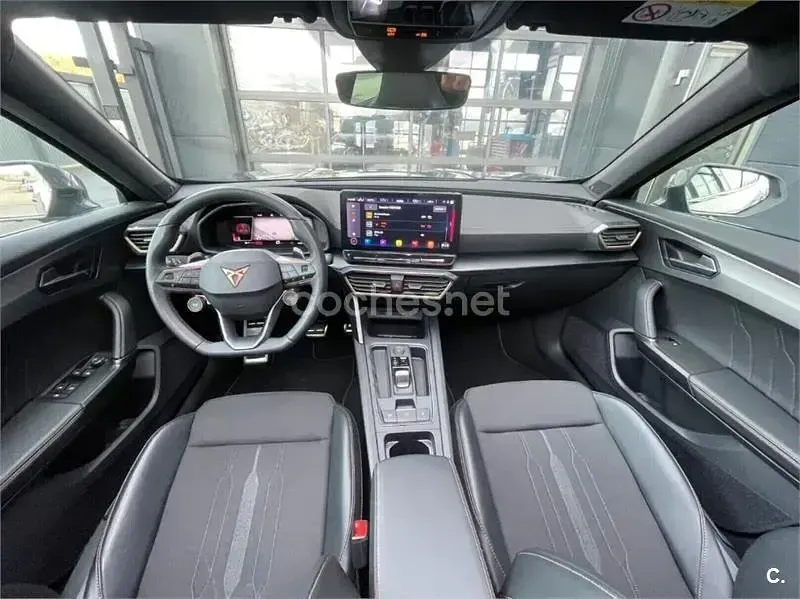 Usado Cupra Formentor VZ 245 CV (180 kW) 2021 Gris / plata SUV