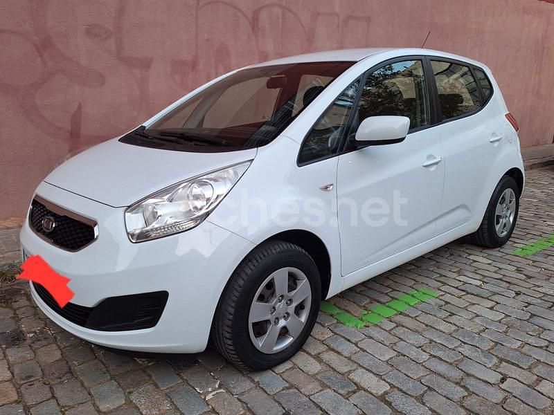 Blanco Usado 2012 Kia Venga Utilitario | 7400 € (Precio justo) - Imagen 1/4