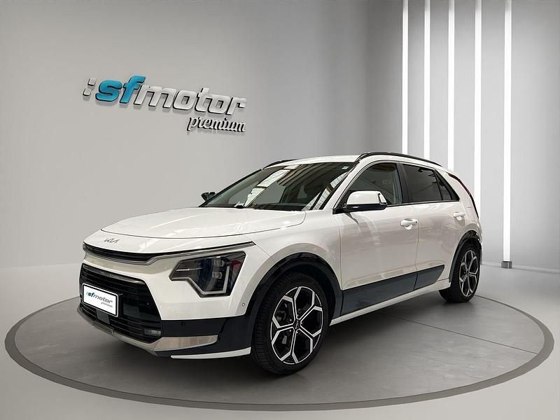 Blanco Usado 2022 Kia Niro SUV | 25.900 € - Imagen 1/4