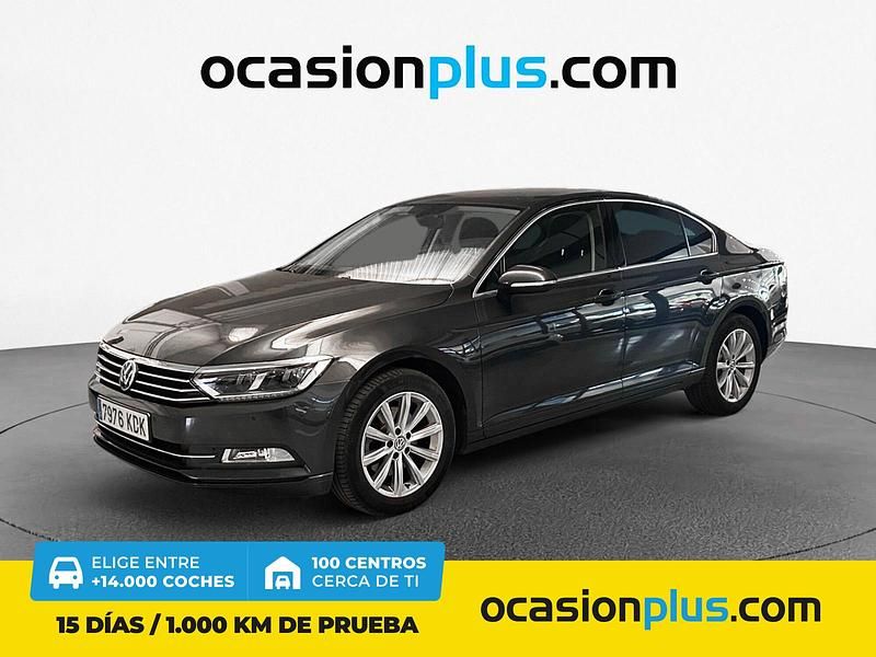 Gris / plata Usado 2017 VW Passat Advance Berlina | 19.350 € (Precio justo) - Imagen 1/4