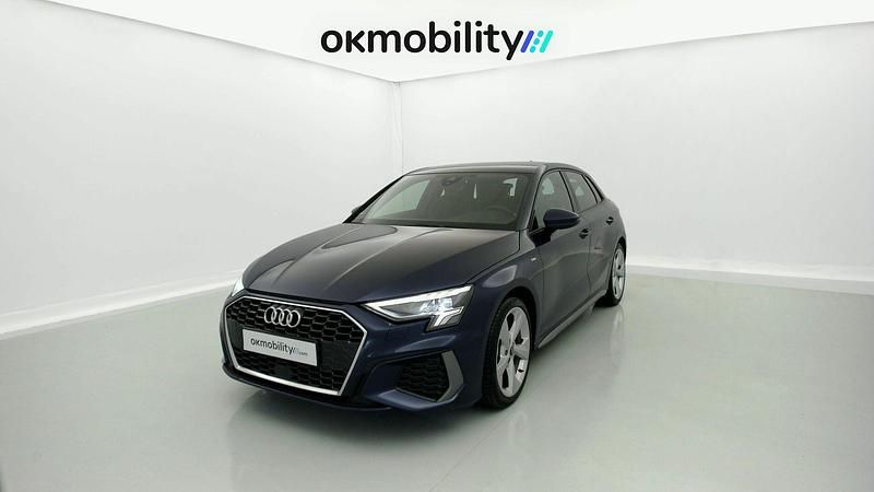 Navarrablau metallic Usado 2023 Audi A3 Sportback e-tron S-Line Utilitario | 25.020 € (Super precio) - Imagen 1/4