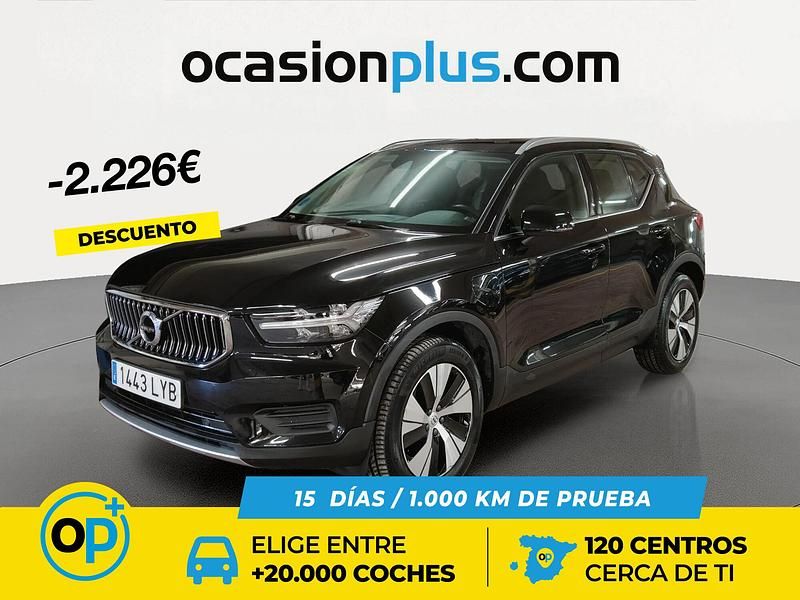 Negro Usado 2022 Volvo XC40 Core SUV | 24.490 € (Precio justo) - Imagen 1/4