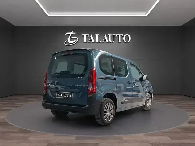 Usado Citroën Berlingo 102 CV (75 kW) 2025 Azul Monovolumen