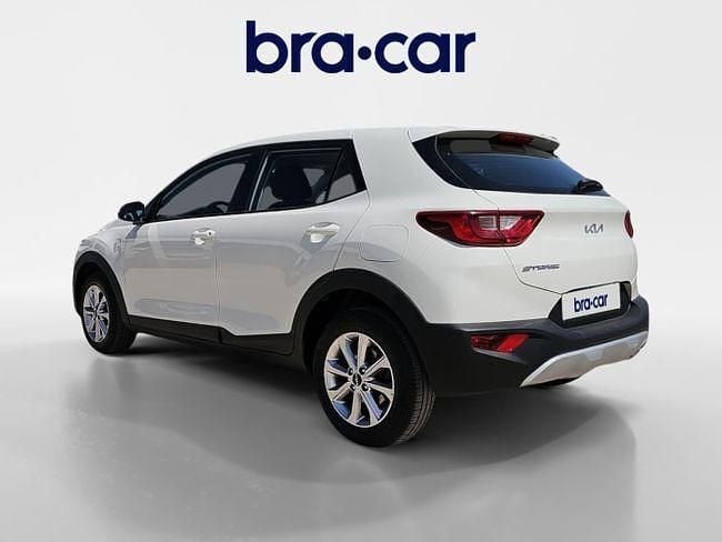 Usado Kia Stonic 84 CV (61 kW) 2022 Blanco SUV