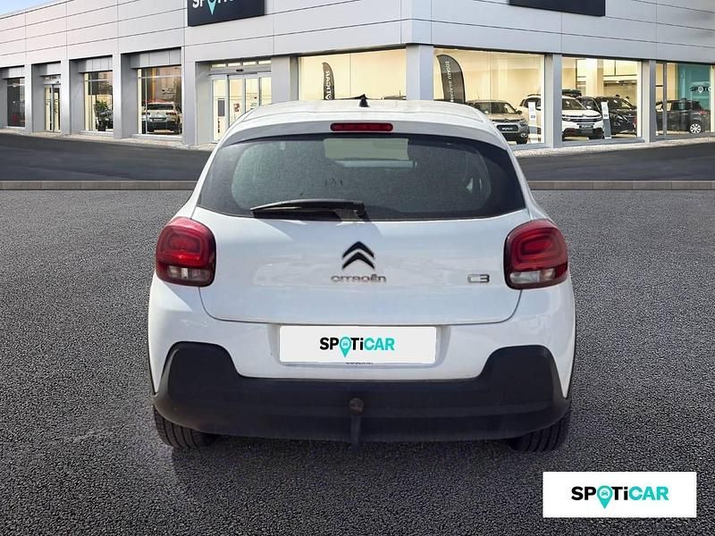 Usado Citroën C3 Feel 102 CV (75 kW) 2022 Blanco Utilitario