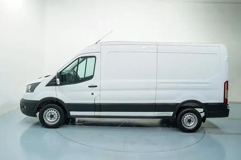 Usado Ford Transit Ambiente 130 CV (95 kW) 2021 Blanco Van