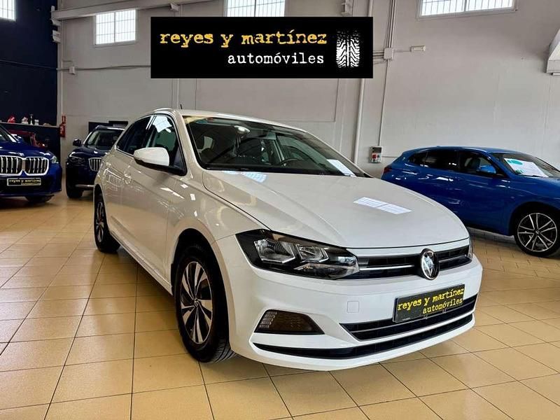 Usado VW Polo Life 95 CV (69 kW) 2021 Blanco Utilitario