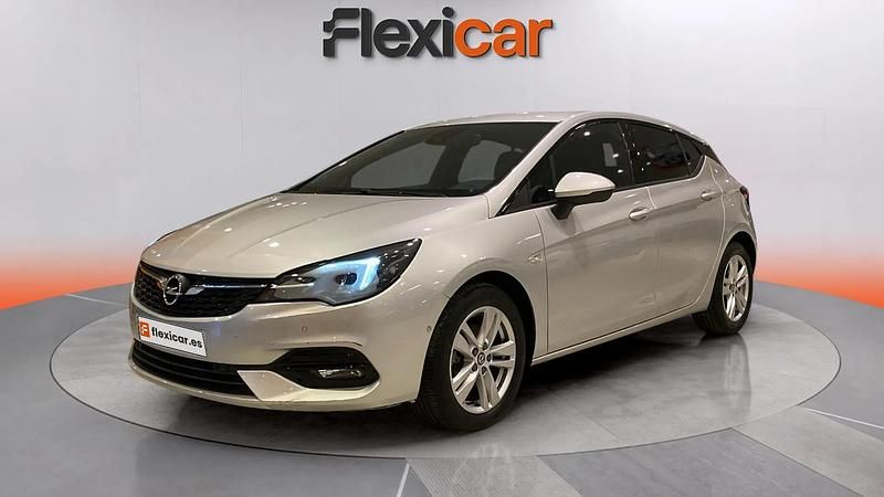 Usado Opel Astra GS Line 110 CV (80 kW) 2020 Gris Berlina