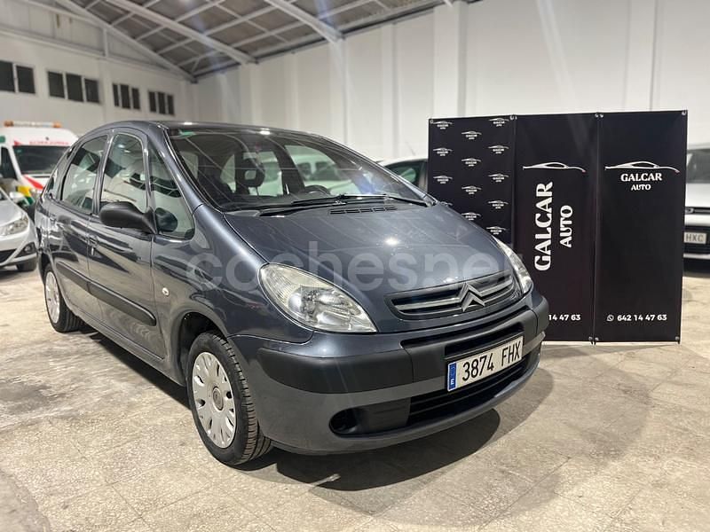 Usado Citroën Xsara Picasso Exclusive 110 CV (80 kW) 2007 Azul Monovolumen