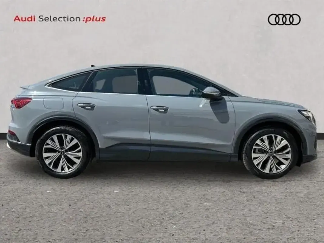 Usado Audi Q4 Sportback e-tron Advanced Plus 150 kW (204 CV) 2026 Gris SUV