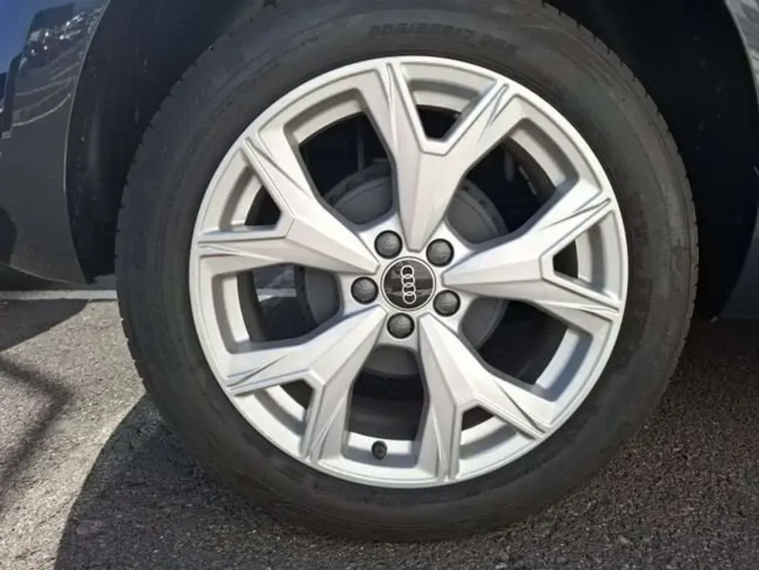 Usado Audi A1 95 CV (69 kW) 2024 Azul SUV