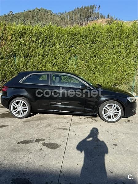 Usado Audi A3 S-Line 125 CV (91 kW) 2015 Negro Berlina