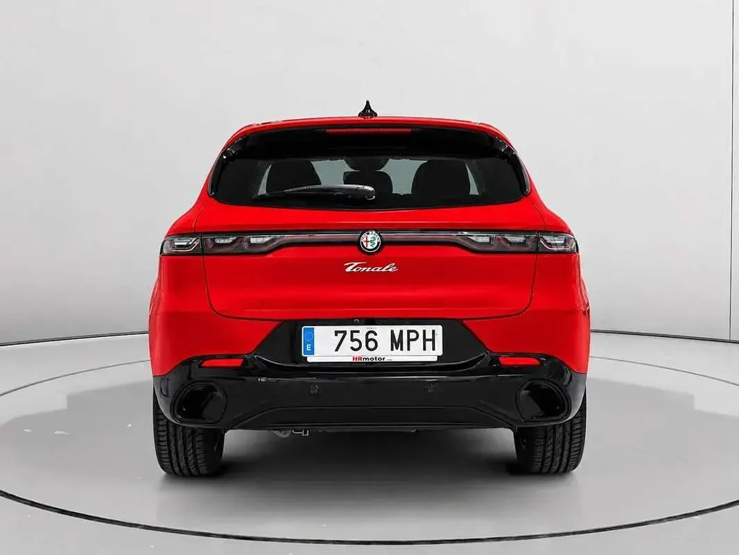 Usado Alfa Romeo Tonale Sprint 280 CV (205 kW) 2024 Rojo SUV
