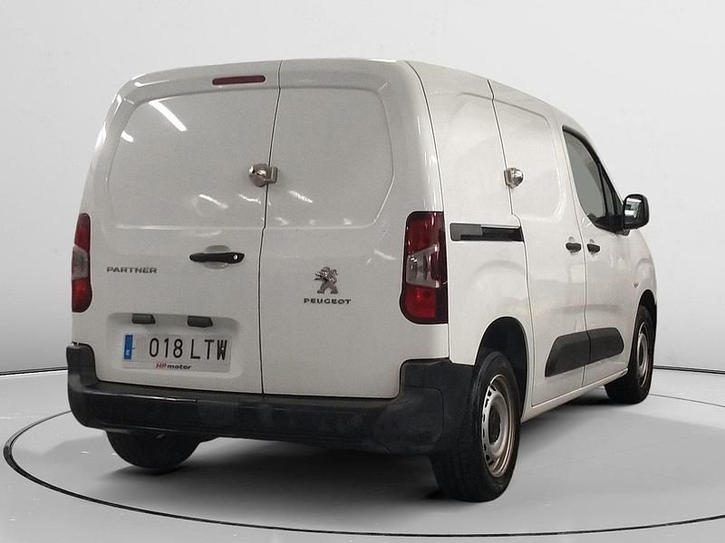 Usado Peugeot Partner 102 CV (75 kW) 2021 Blanco Monovolumen