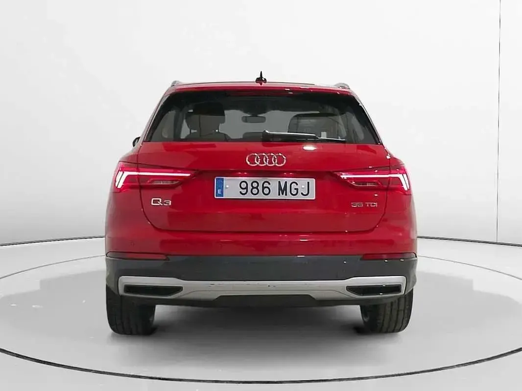 Usado Audi Q3 Advanced 150 CV (110 kW) 2023 Rojo SUV