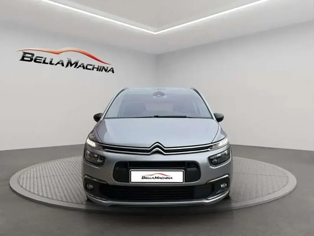 Usado Citroën C4 Shine 131 CV (96 kW) 2022 Gris Monovolumen