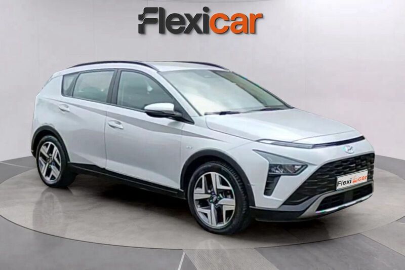 Gris Usado 2021 Hyundai Bayon SUV | 12.290 € (Precio justo) - Imagen 1/4