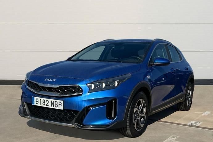 Usado Kia XCeed 140 CV (102 kW) 2025 Azul SUV