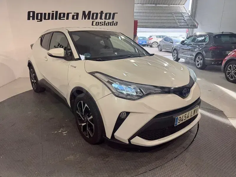 Usado Toyota C-HR Advance 184 CV (135 kW) 2022 Blanco SUV
