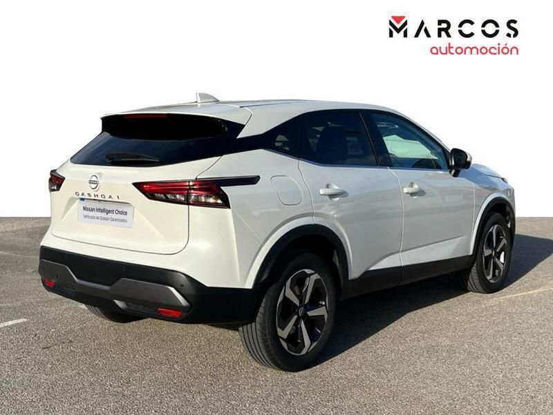 Usado Nissan Qashqai N-Connecta 140 CV (102 kW) 2023 White pear SUV