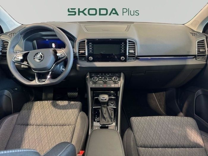Usado Skoda Karoq Style 150 CV (110 kW) 2023 Gris SUV