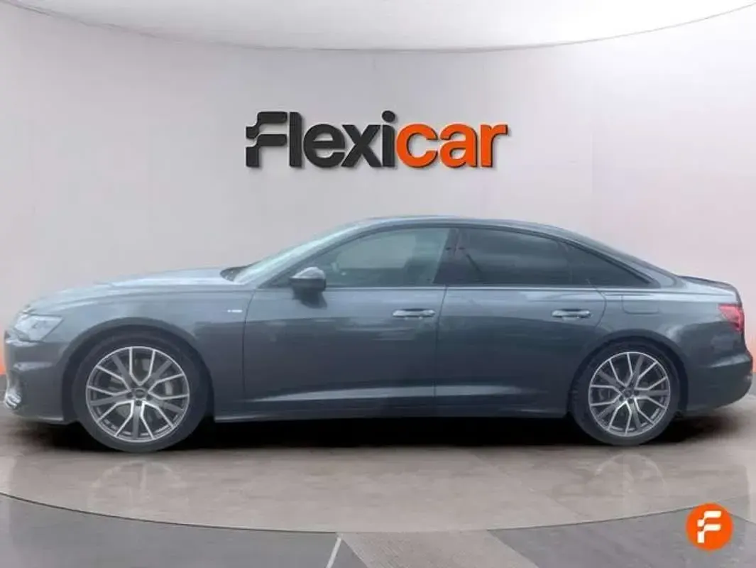 Begagnad Audi A6 Competition 367 HK (269 kW) 2023 Grå Sedan