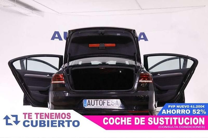 Usado VW Passat 150 CV (110 kW) 2020 Berlina