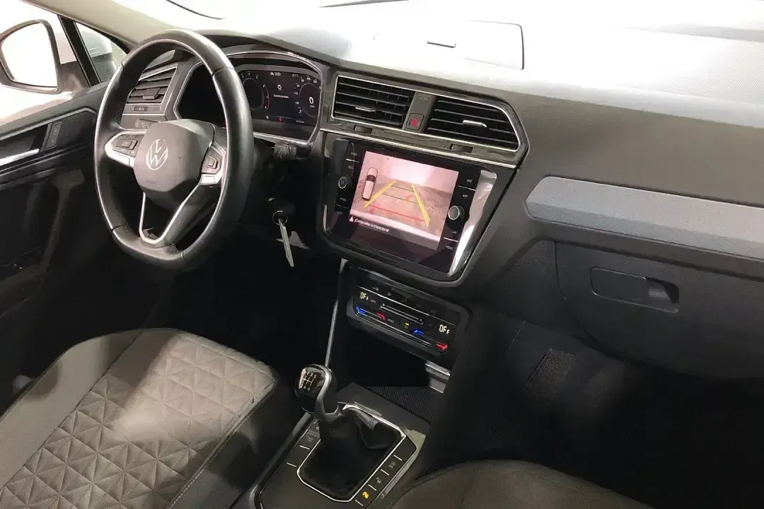Usado VW Tiguan 130 CV (95 kW) 2023 Blanco SUV