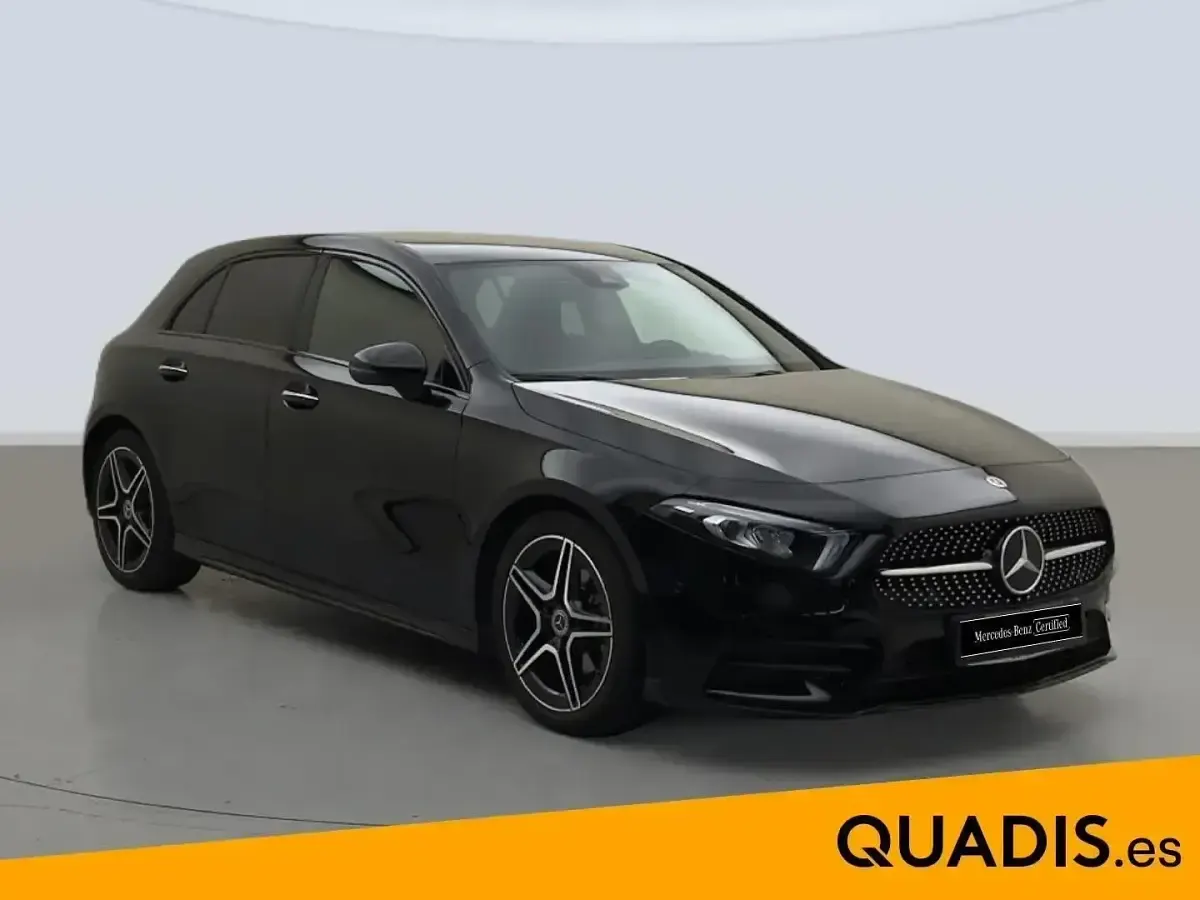 Usado Mercedes A180 116 CV (85 kW) 2022 Negro