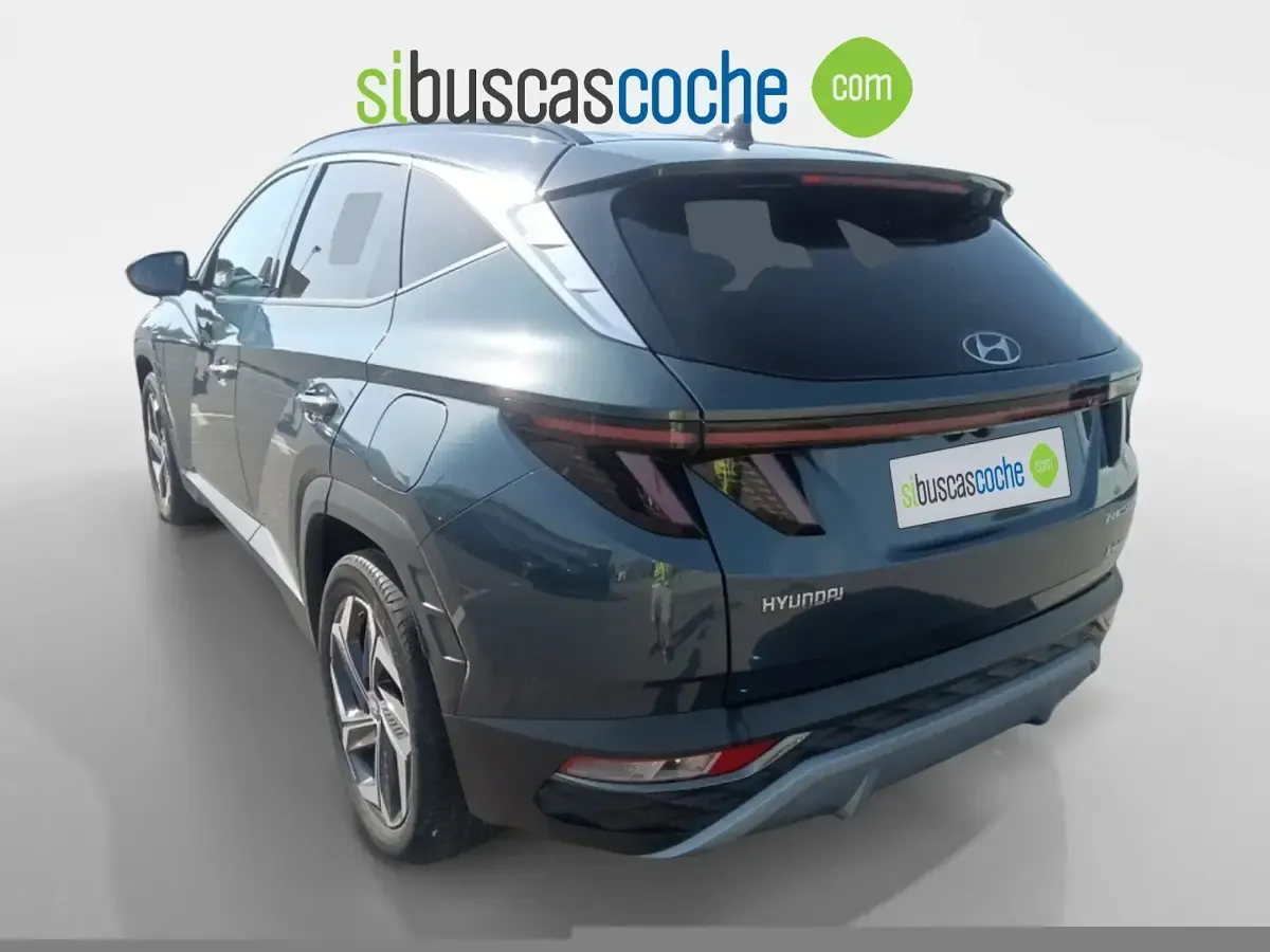 Usado Hyundai Tucson 230 CV (169 kW) 2022 Gris/plata SUV