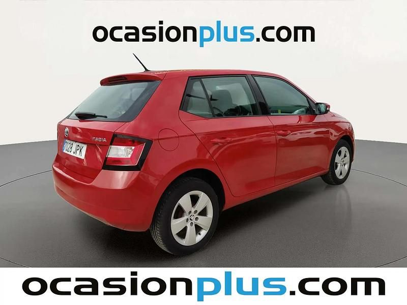 Usado Skoda Fabia Ambition 75 HP (55 kW) 2016 Vermelho