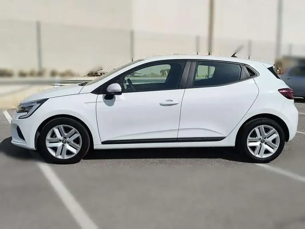Usado Renault Clio Intens 101 CV (74 kW) 2022 Blanco Utilitario