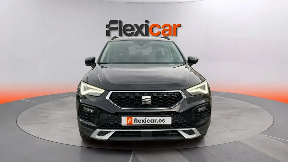 Usado Seat Ateca Style 150 CV (110 kW) 2023 Blanco SUV